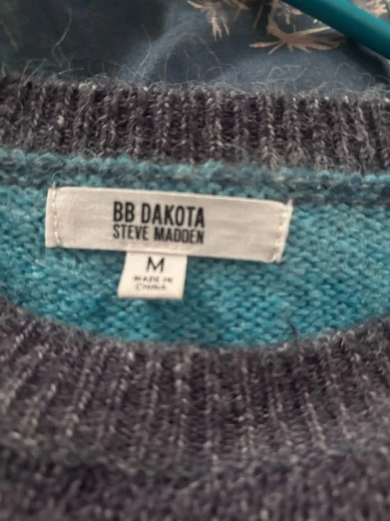 BB Dakota Teal and Gray Ombre Crewneck Sweater - Picture 2 of 2